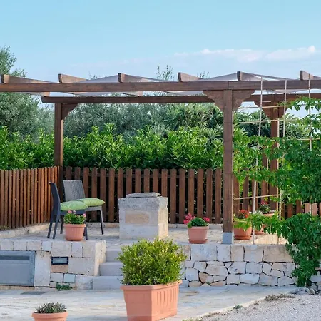 Il Trullo Del Mirto * Selva Di Fasano